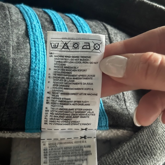 Adidas Hoddie - Picture 5 of 5